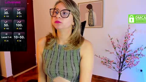Snapshot of chanell_taylor_ chatting on February 2025 03:08:02 PM chanell online show from February 2025 03:08:02 PM