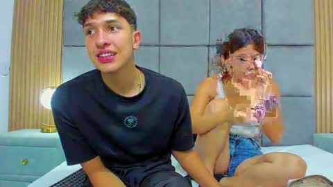 Chanellandmax online show from November 2025 01:10:01 PM