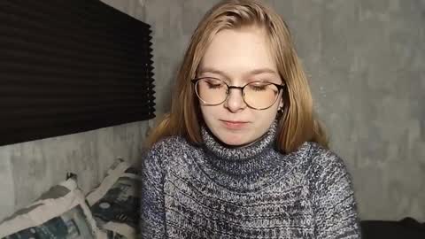 Lia online show from February 2026 07:41:02 AM