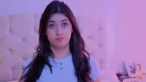 Chanell online show from November 2025 07:46:02 PM