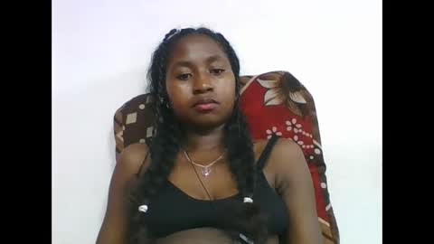 chantale483461 online show from April 2026 06:31:02 PM