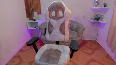 Snapshot of chaos_wild chatting on March 2025 02:45:01 PM Violeta online show from March 2025 02:45:01 PM