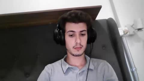 Snapshot of charismaticcharm chatting on January 2025 07:04:01 AM charismaticcharm online show from January 2025 07:04:01 AM