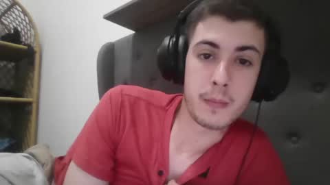 Snapshot of charismaticcharm chatting on January 2025 02:15:01 AM charismaticcharm online show from January 2025 02:15:01 AM