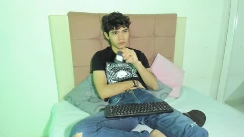 charles blaze online show from February 2025 12:04:02 PM