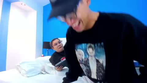 Charles y Elara online show from December 2024 06:44:01 AM