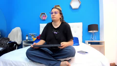 Charles y Elara online show from December 2024 03:44:01 AM