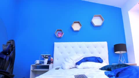 Charles y Elara online show from January 2025 03:08:02 AM