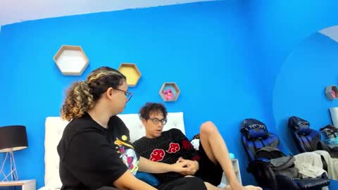 Charles y Elara online show from January 2025 03:23:02 AM