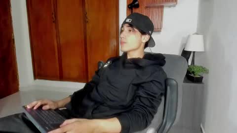 charley_morgan online show from February 2025 06:48:01 PM