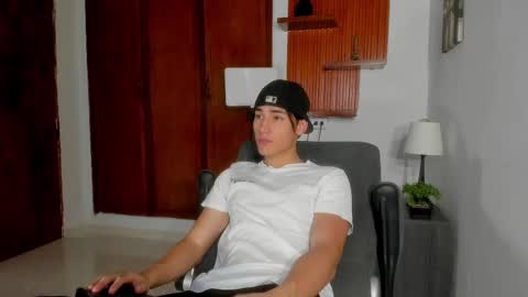 charley_morgan online show from February 2025 06:52:01 PM