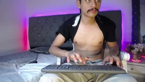 Charlie online show from September 2025 04:13:02 AM