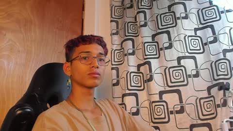 Snapshot of charlieerusso chatting on December 2024 12:41:01 AM Charles Russo online show from December 2024 12:41:01 AM