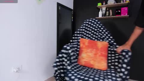 Snapshot of charlieerusso chatting on February 2026 03:04:01 PM Charles Russo online show from February 2026 03:04:01 PM