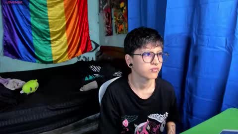 Charlie online show from December 2025 09:52:02 PM