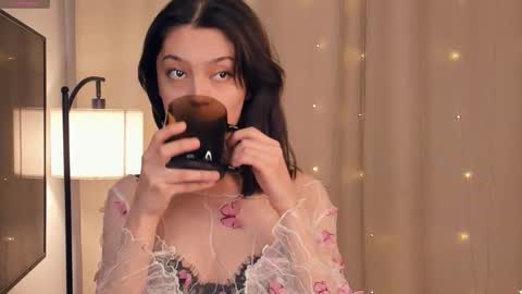 Yumi online show from February 2026 08:15:01 PM