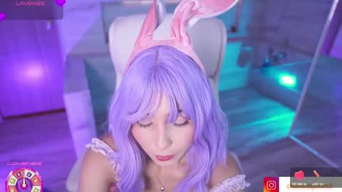 Snapshot of charloottee_1 chatting on May 2026 01:44:01 AM Char 3 Lets go for the 100 Thumb-Up online show from May 2026 01:44:01 AM