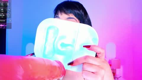 Snapshot of charlootteevans chatting on January 2025 12:16:01 AM Charloott Evans online show from January 2025 12:16:01 AM