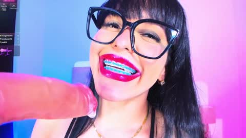 Snapshot of charlootteevans chatting on February 2025 11:13:02 PM Charloott Evans online show from February 2025 11:13:02 PM