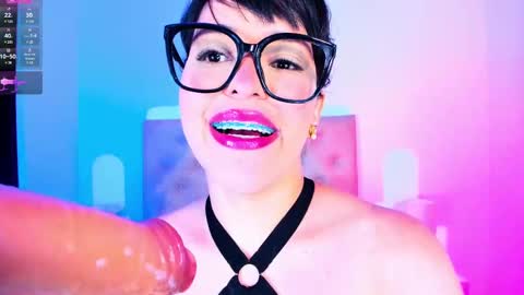 Snapshot of charlootteevans chatting on March 2025 02:15:01 AM Charloott Evans online show from March 2025 02:15:01 AM