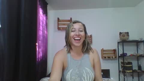 Snapshot of charlot_ponze chatting on December 2024 08:33:01 PM charlott online show from December 2024 08:33:01 PM