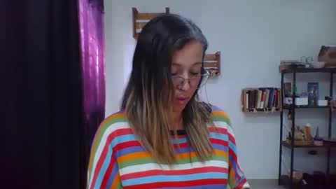 charlott online show from November 2025 07:24:02 PM