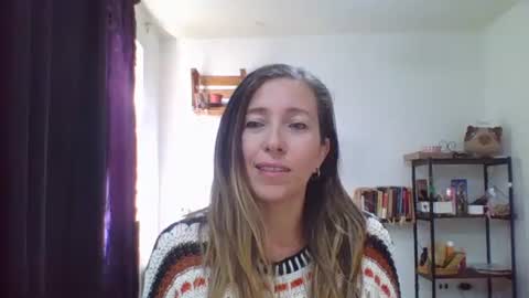 charlott online show from December 2025 06:27:01 PM