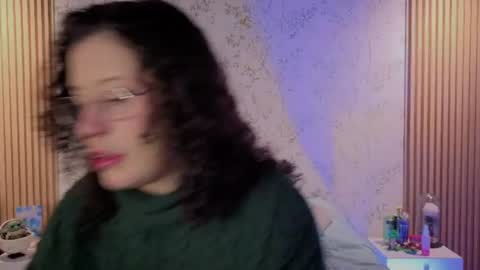 Snapshot of charlote__miller chatting on June 2026 11:44:01 AM You honey online show from June 2026 11:44:01 AM