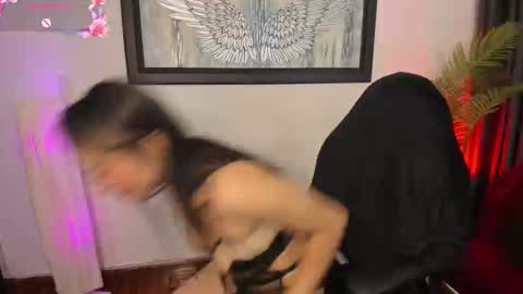 Snapshot of charlote_horny chatting on March 2025 04:02:01 PM Charlote online show from March 2025 04:02:01 PM