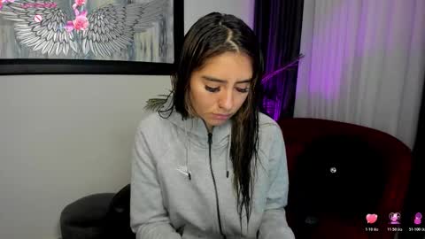 Snapshot of charlote_horny chatting on October 2025 11:44:02 AM Charlote online show from October 2025 11:44:02 AM