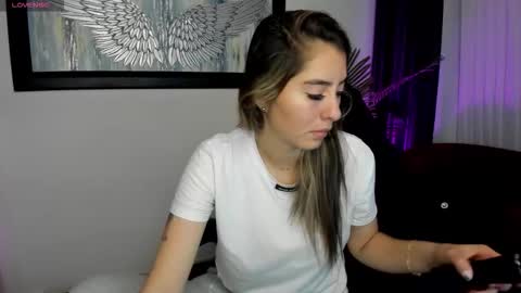 Snapshot of charlote_horny chatting on November 2025 11:56:02 AM Charlote online show from November 2025 11:56:02 AM