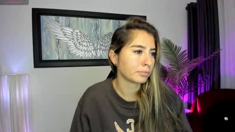 Snapshot of charlote_horny chatting on November 2025 11:42:02 AM Charlote online show from November 2025 11:42:02 AM