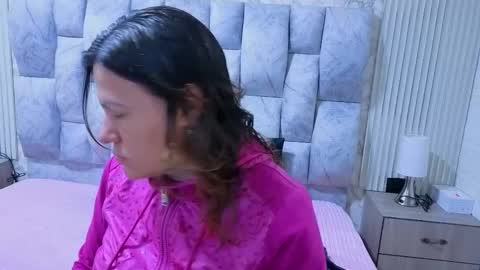 charlotte online show from November 2025 11:22:01 AM