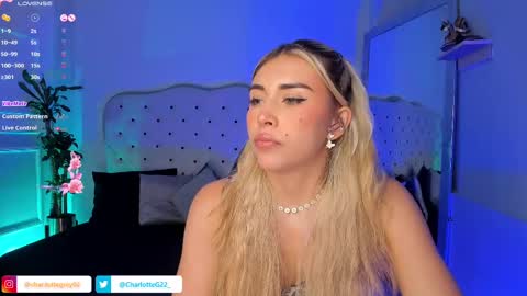 Snapshot of charlotte__grey chatting on March 2025 08:16:01 PM charlotte grey online show from March 2025 08:16:01 PM