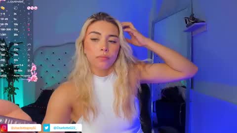 Snapshot of charlotte__grey chatting on March 2025 10:45:02 PM charlotte grey online show from March 2025 10:45:02 PM