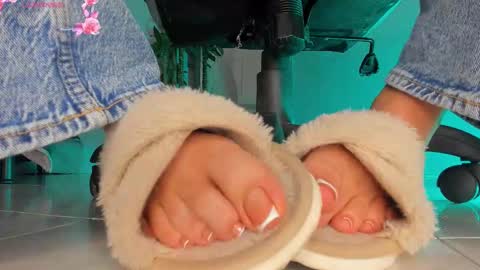 charlotte  grey online show from February 2026 08:38:01 PM