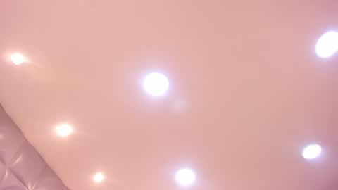 Charlotte Icee online show from April 2026 07:07:02 PM