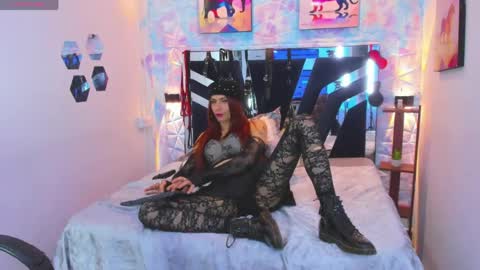 CHARLOTTELANDRY online show from April 2026 09:38:01 PM