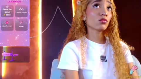 CHARLOTTE online show from September 2025 12:52:02 PM