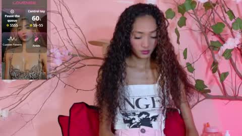 Snapshot of charlotte_love10 chatting on May 2026 11:59:01 AM CHARLOTTE online show from May 2026 11:59:01 AM
