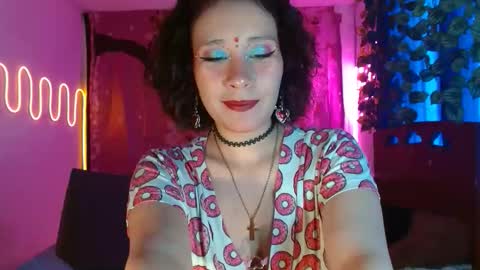 charlotte_morh_ online show from April 2026 07:06:01 PM