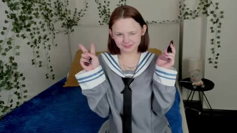 Snapshot of charlotte_stee chatting on April 2026 02:03:02 AM Charlotte online show from April 2026 02:03:02 AM