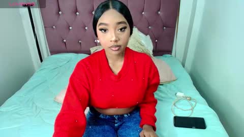 charlotte_walker1 online show from November 2025 01:21:02 PM