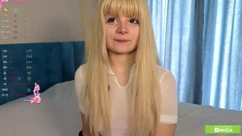 charlotte_wxw online show from November 2025 09:00:02 AM