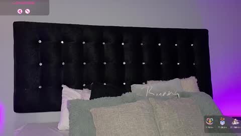 Snapshot of charlotterussel chatting on December 2024 09:11:02 PM charlotterussel online show from December 2024 09:11:02 PM