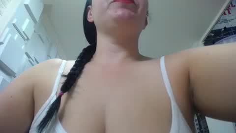 Charlotte  Schmidt online show from September 2025 11:34:01 AM