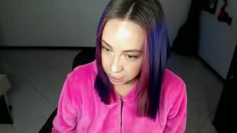 Snapshot of charlottezoe1 chatting on February 2026 09:17:01 AM charlottezoe online show from February 2026 09:17:01 AM