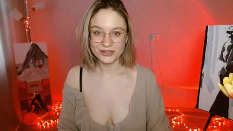 Snapshot of charming_beauty chatting on March 2025 03:05:02 AM Michelle online show from March 2025 03:05:02 AM