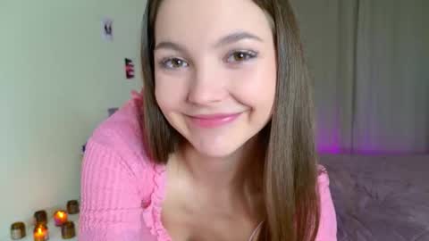 Kaylee online show from October 2025 03:43:01 PM