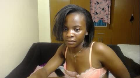 Coco online show from November 2025 04:00:01 AM